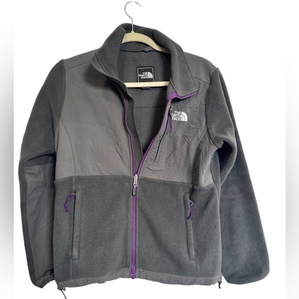 The NorthFace women’s Fleece jacket Small
